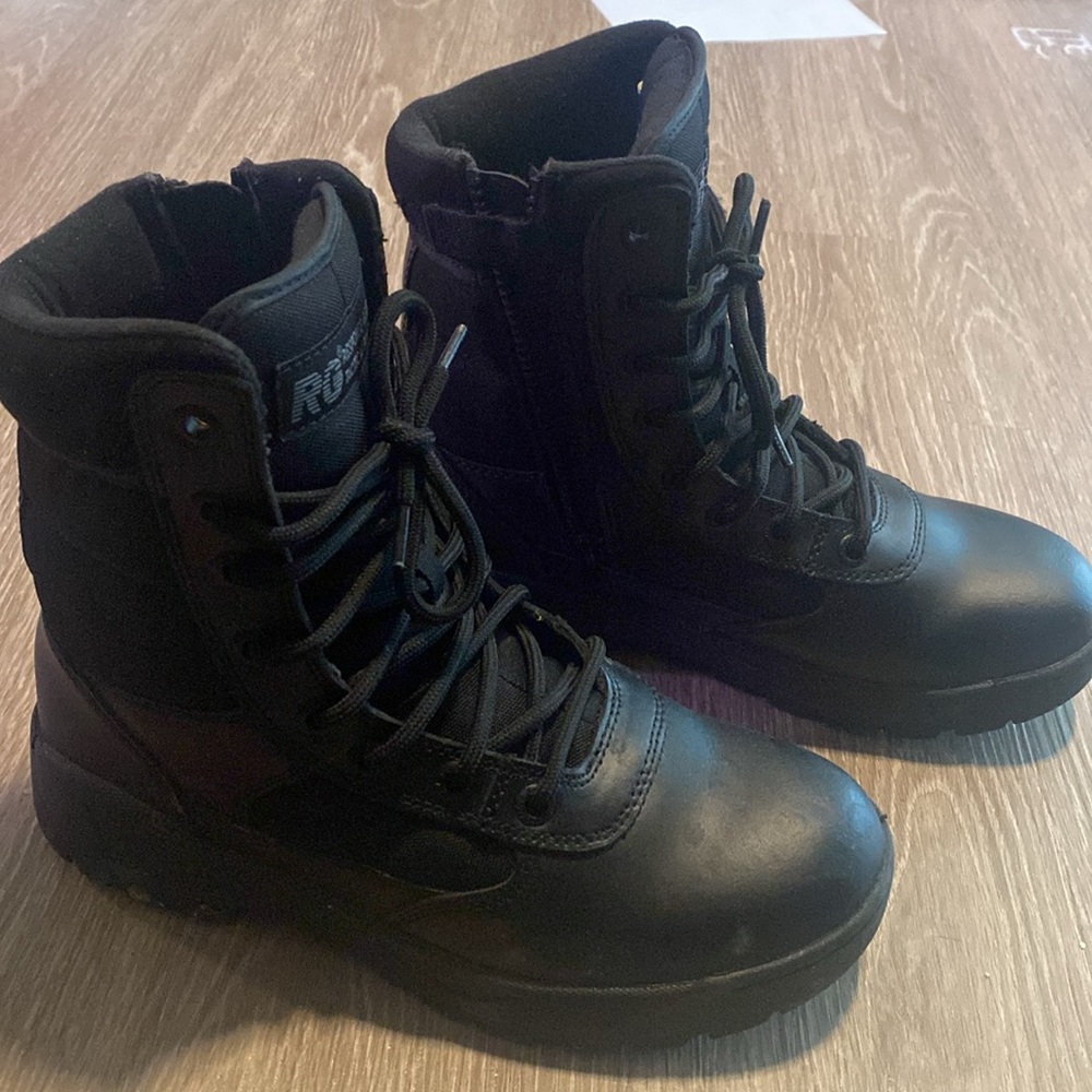 tactical boots